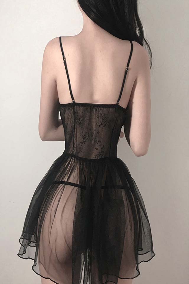 Set de lenjerie intimă sexy din dantelă (include set din dantelă + tanga cu lanț bonus) – perfect pentru ocazii speciale