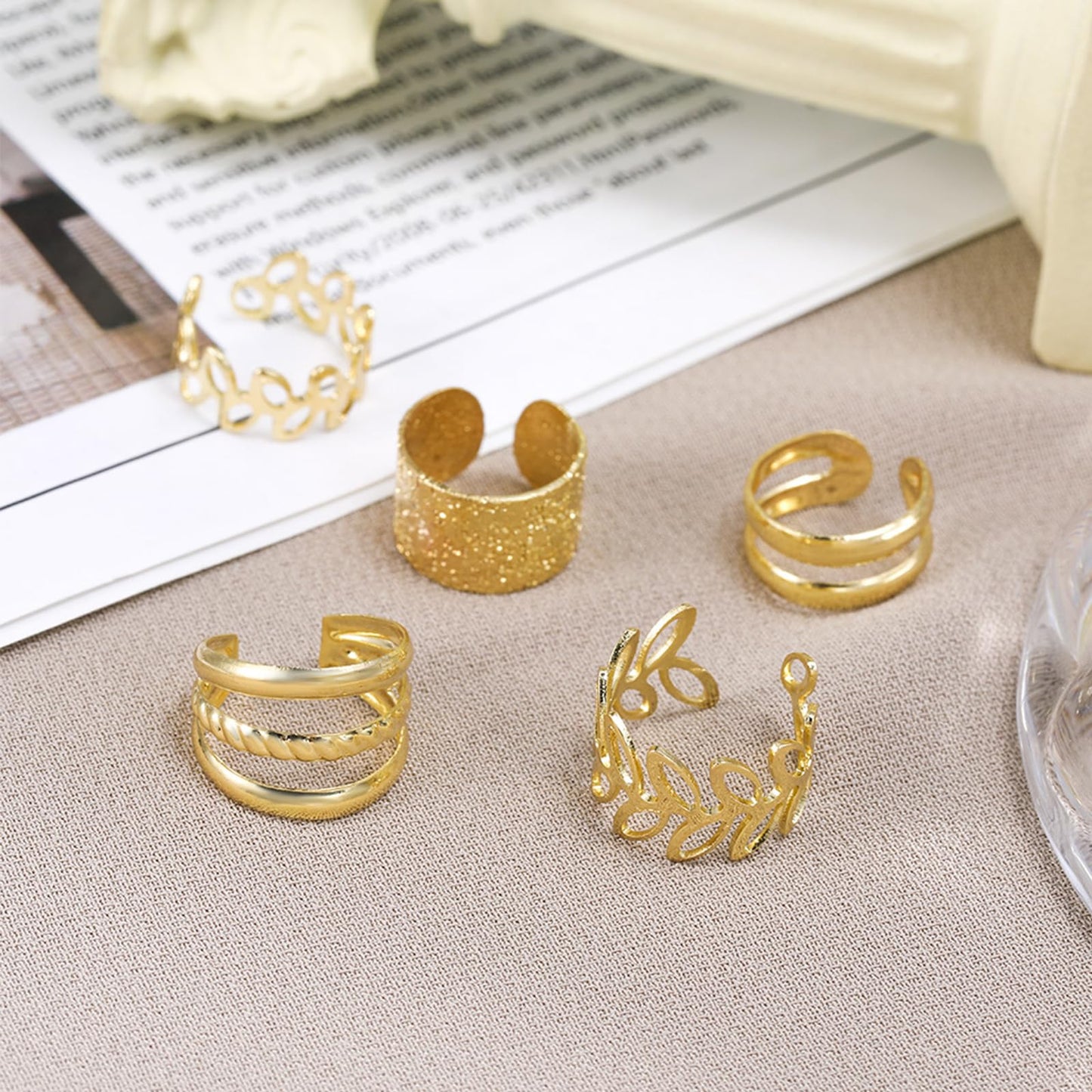 Dollcini 33 Részes Ékszerszett – Elegáns Fülbevalók és Gyűrűk